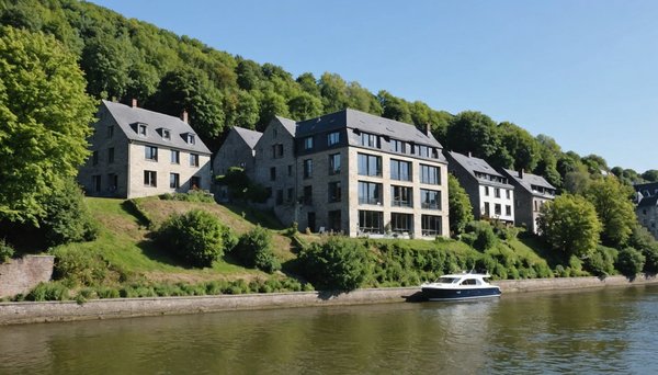Maison bord de meuse à namur : votre rêve au contact de l'eau